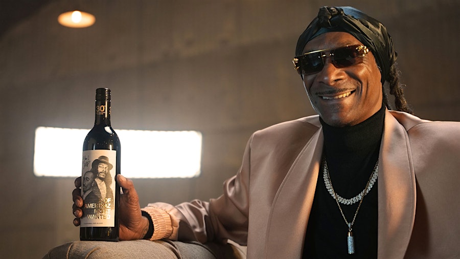 Snoop shot a video with the new wine, paying tribute to the late, great Tupac Shakur.